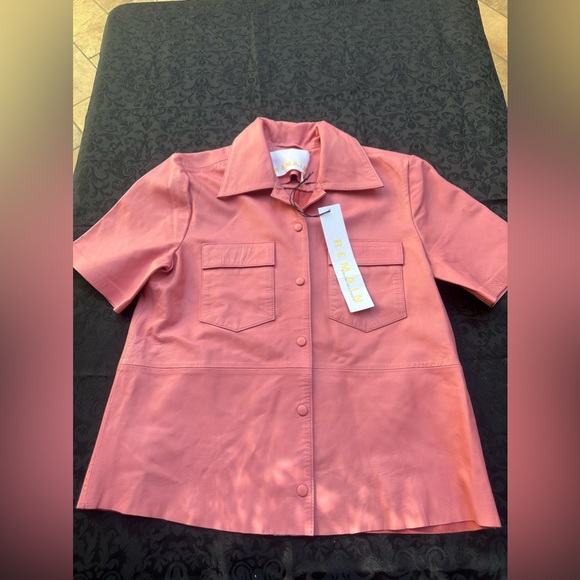 $310 REMAIN Birger Christensen
Sienna shirt NWT
100% sheep leather size 6 - Picture 3 of 12
